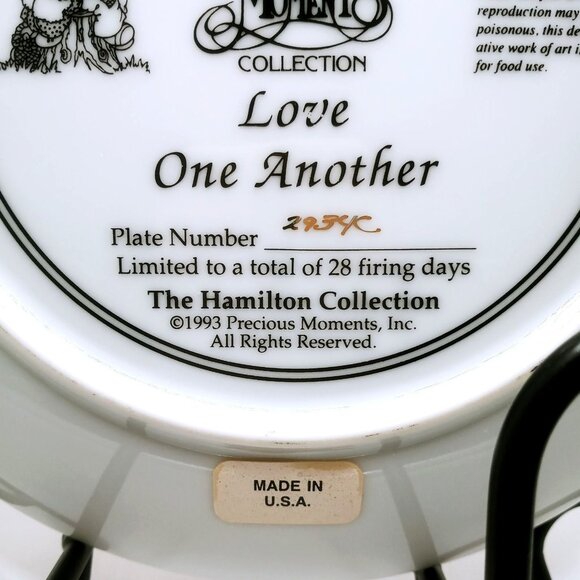 Precious Moments Enesco Classics Plate Collection Sam Butcher Love One Another - Picture 6 of 8